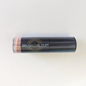 🌸 Brush on Block Nude Tint Protective Vegan Lip Oil / Gloss SPF 32 NIB
